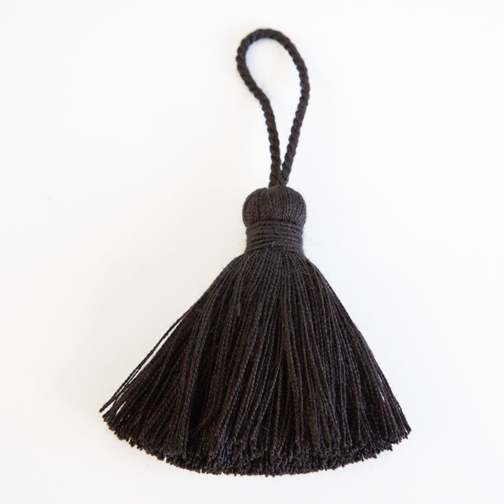 Tassel, Black